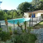 Belle Piscine Provence Uzes Climatisee Saint-Victor-des-Oules