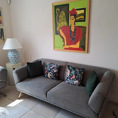 Belle Piscine Provence Uzes Climatisee וילה